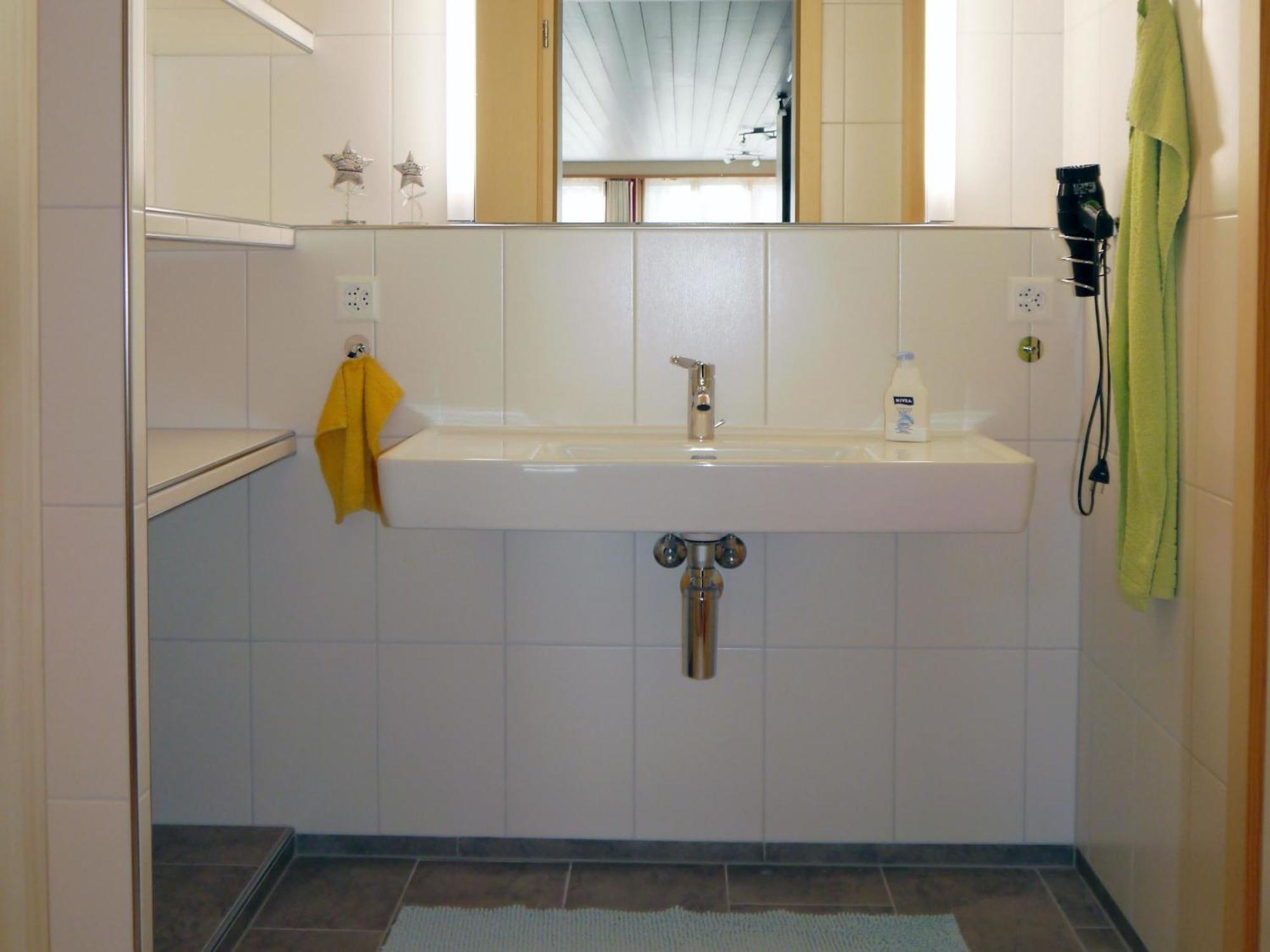 Apartment Am Ryschbaechli By Interhome Цвайзимен Екстериор снимка